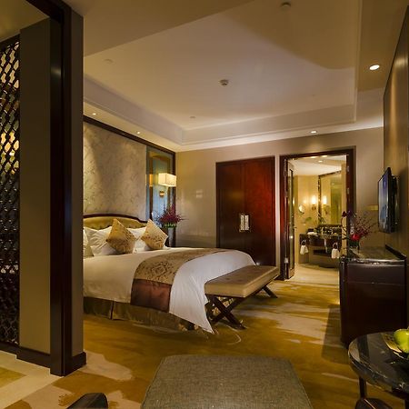 Haili New Century Grand Hotel Haiyan Haiyan  Екстериор снимка