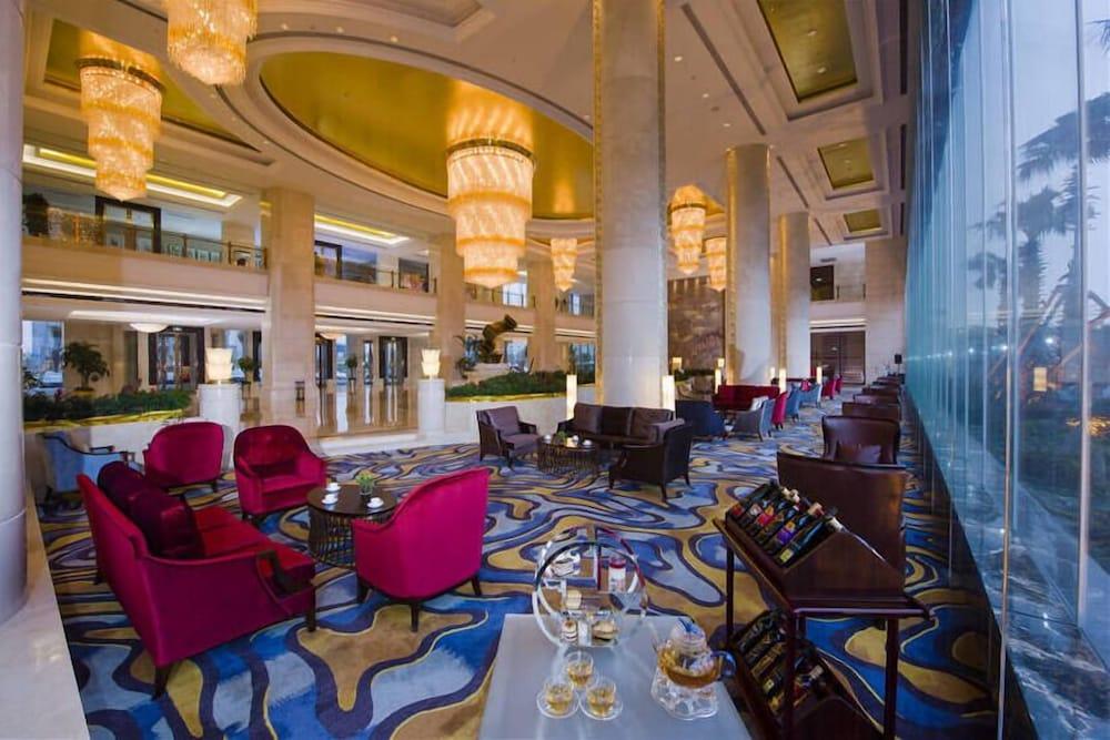 Haili New Century Grand Hotel Haiyan Haiyan  Екстериор снимка
